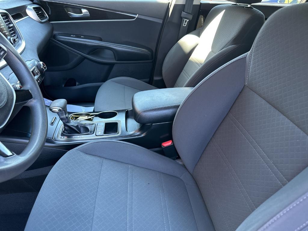used 2019 Kia Sorento car, priced at $14,491