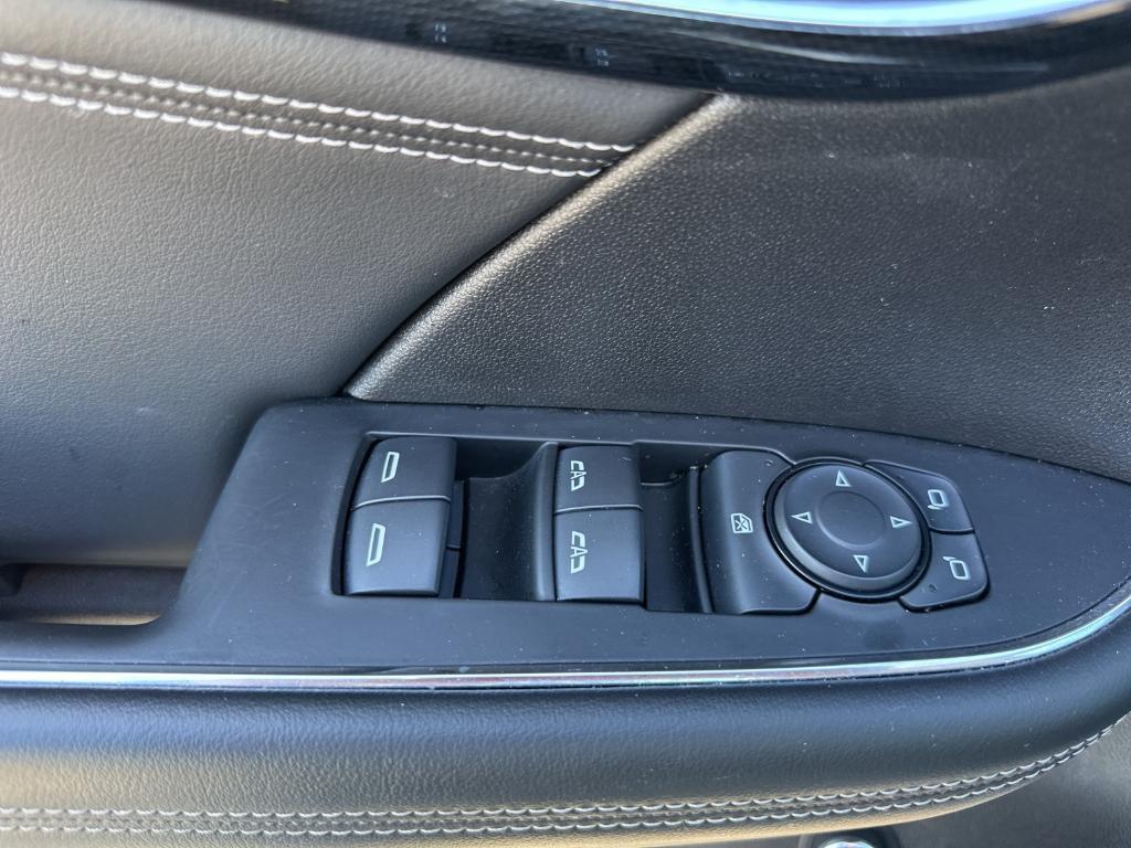 used 2023 Buick Envision car, priced at $24,995