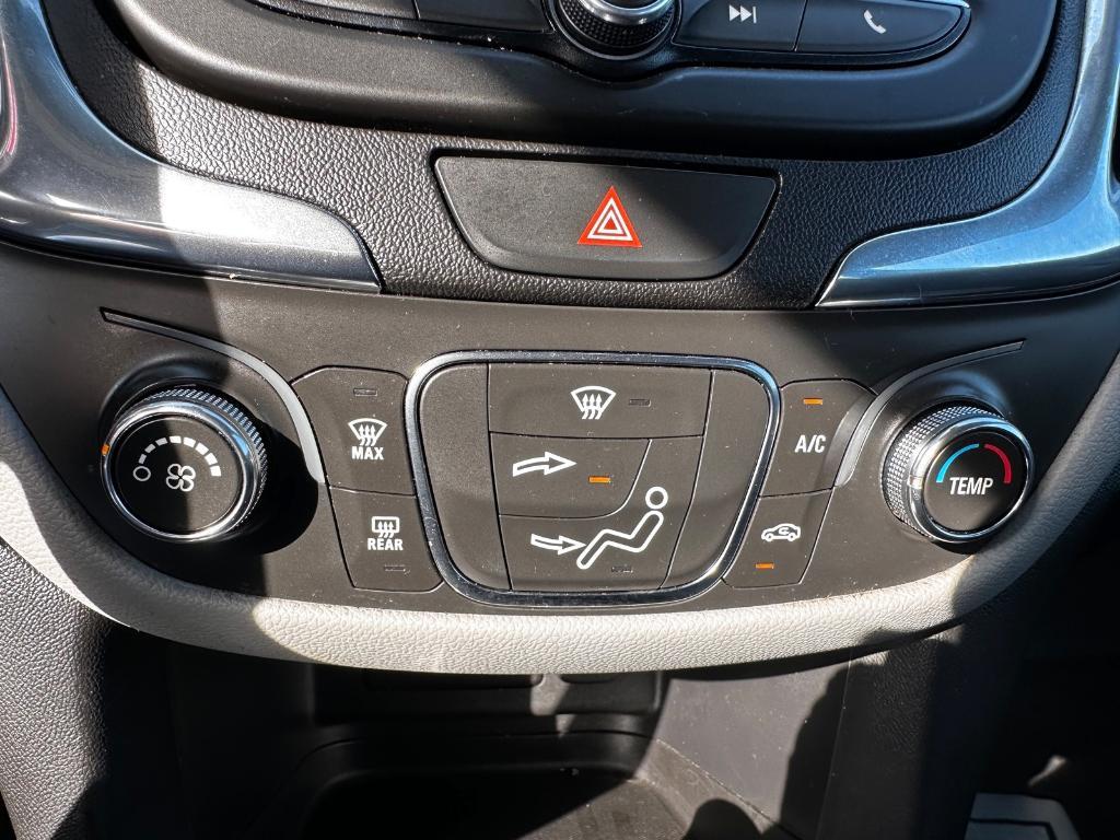 used 2021 Chevrolet Equinox car, priced at $17,979