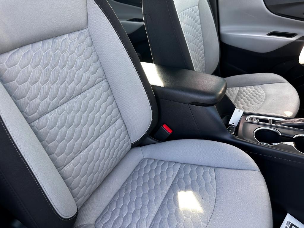 used 2021 Chevrolet Equinox car, priced at $17,979