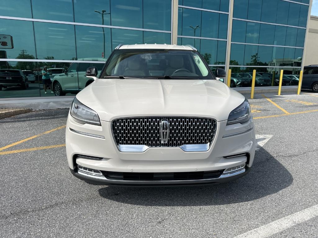 used 2020 Lincoln Aviator car, priced at $33,979