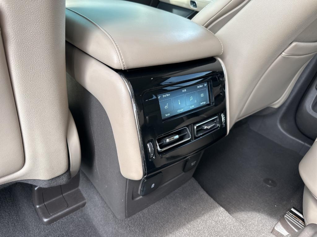 used 2020 Lincoln Aviator car, priced at $33,979
