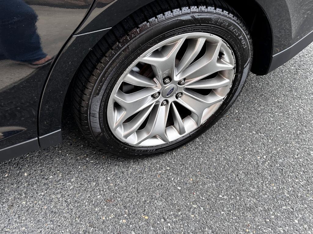 used 2014 Ford Taurus car, priced at $11,991