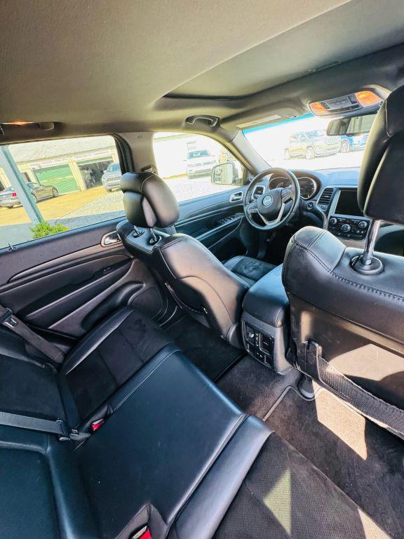 used 2015 Jeep Grand Cherokee car, priced at $12,990