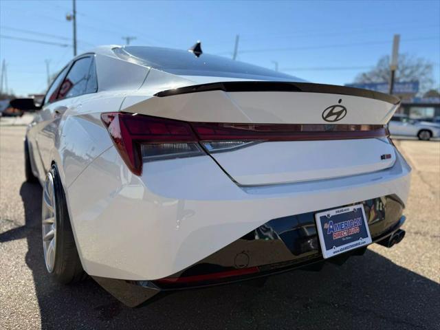 used 2023 Hyundai Elantra car