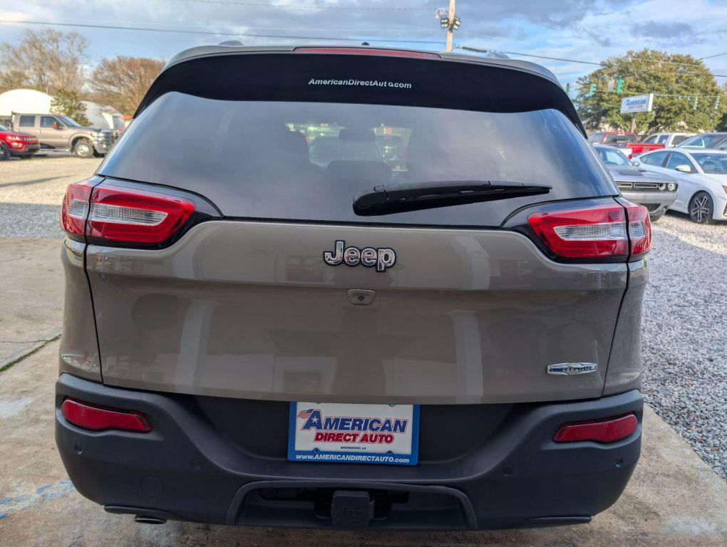 used 2016 Jeep Cherokee car, priced at $11,995