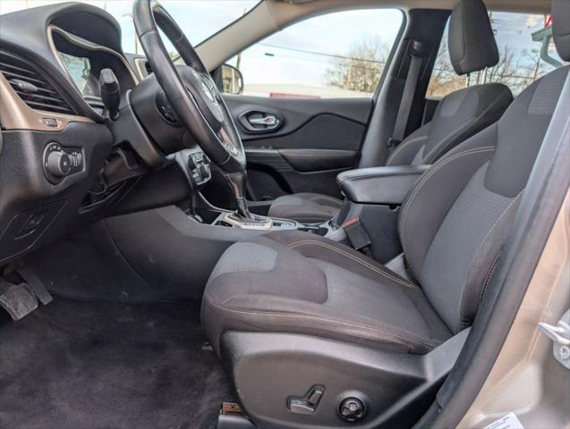 used 2016 Jeep Cherokee car, priced at $11,995