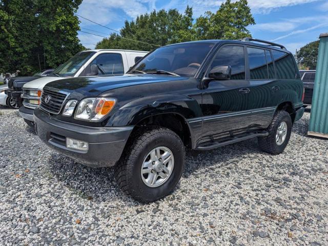 used 2000 Lexus LX 470 car, priced at $11,995