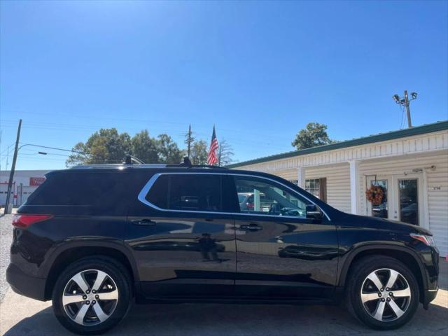 used 2018 Chevrolet Traverse car, priced at $19,995