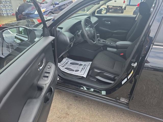 used 2025 Honda HR-V car, priced at $25,999