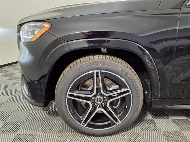 new 2025 Mercedes-Benz GLS 450 car, priced at $96,950