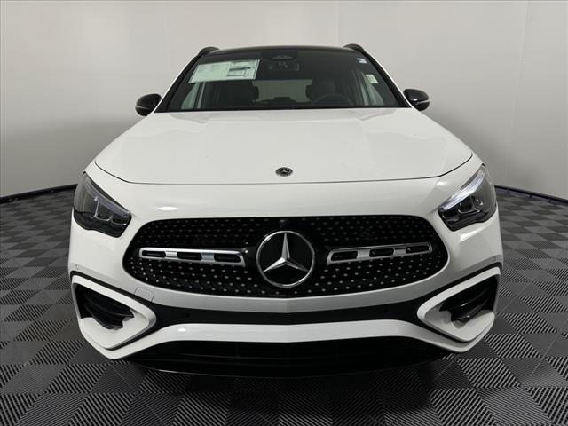 new 2025 Mercedes-Benz GLA 250 car, priced at $55,010