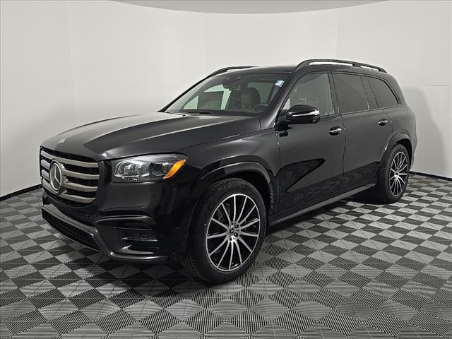 new 2025 Mercedes-Benz GLS 450 car, priced at $97,910