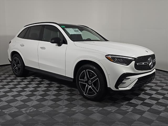 new 2025 Mercedes-Benz GLC 350e car, priced at $69,390