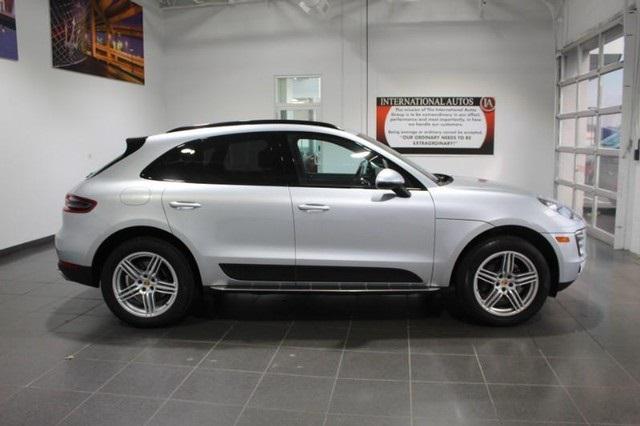 used 2017 Porsche Macan car