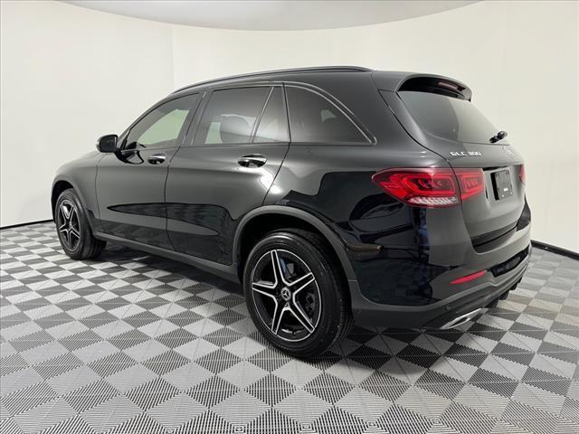 used 2021 Mercedes-Benz GLC 300 car