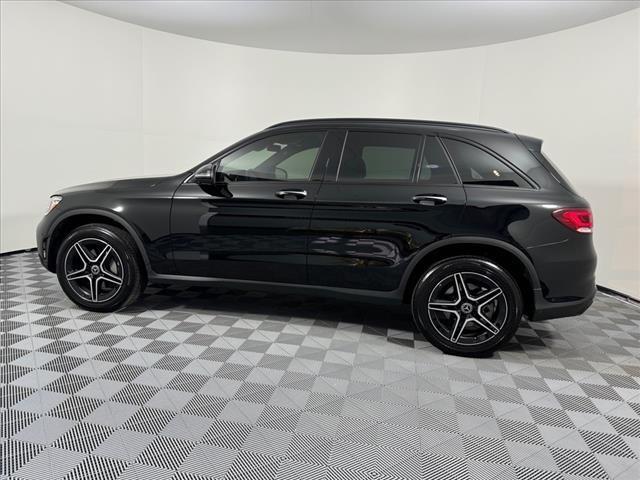 used 2021 Mercedes-Benz GLC 300 car