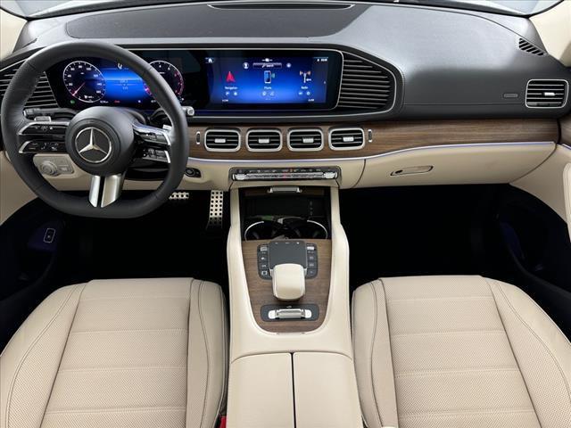 new 2025 Mercedes-Benz GLS 450 car, priced at $100,210