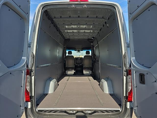 new 2025 Mercedes-Benz Sprinter 2500 car, priced at $83,042