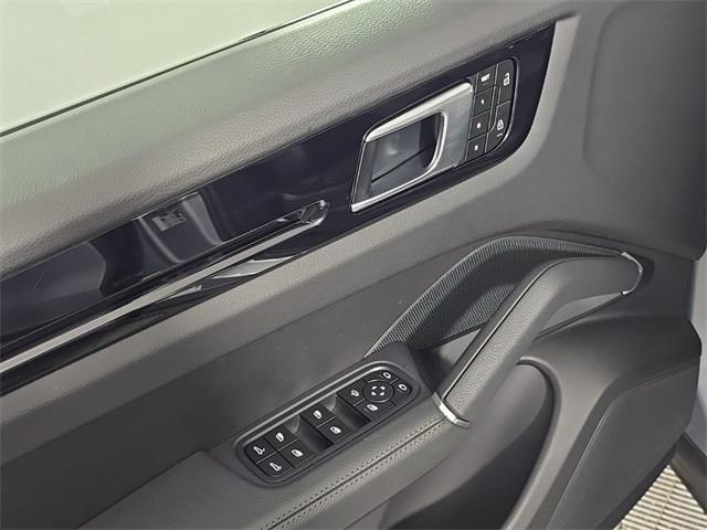 used 2023 Porsche Cayenne car, priced at $71,492