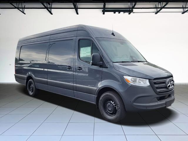 new 2025 Mercedes-Benz Sprinter 2500 car, priced at $73,875