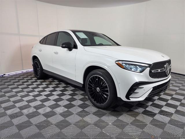 new 2025 Mercedes-Benz GLC 300 car, priced at $68,835