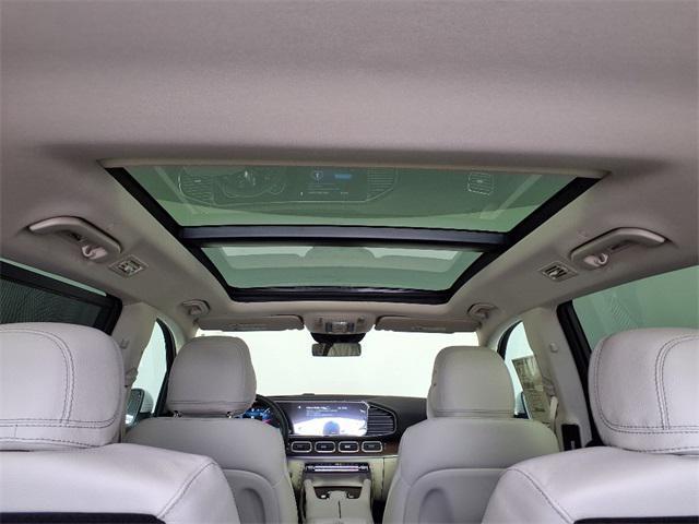 new 2025 Mercedes-Benz GLS 450 car, priced at $108,880