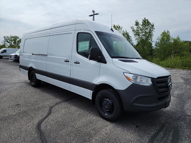 new 2024 Mercedes-Benz Sprinter 3500 car, priced at $71,067