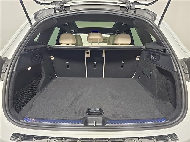 new 2026 Mercedes-Benz GLC 300 car, priced at $57,585