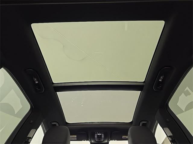 new 2026 Mercedes-Benz GLE 450 car, priced at $80,930