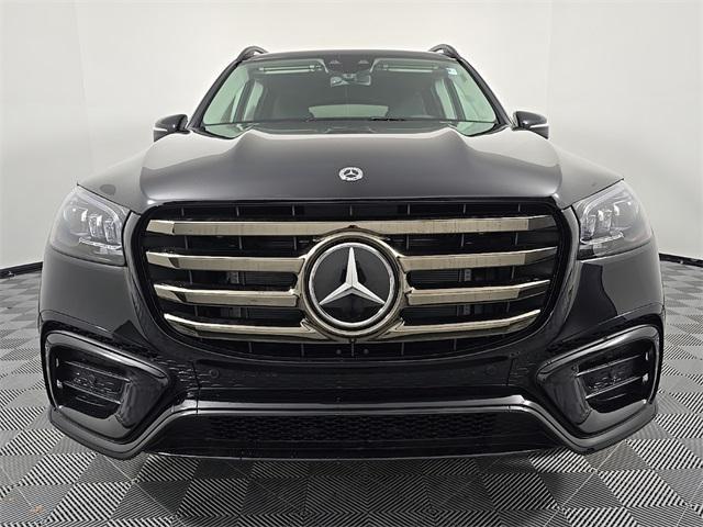 new 2025 Mercedes-Benz GLS 450 car, priced at $99,785