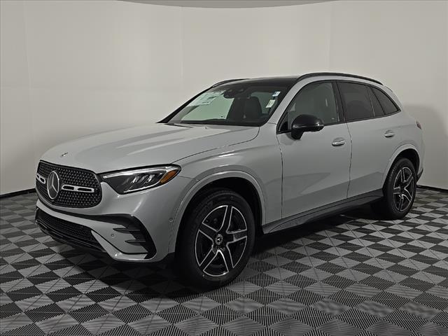 new 2025 Mercedes-Benz GLC 300 car, priced at $64,885