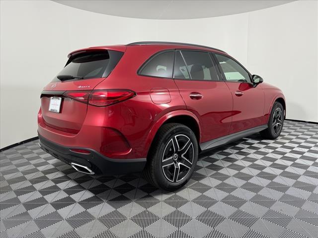 new 2025 Mercedes-Benz GLC 300 car, priced at $61,920