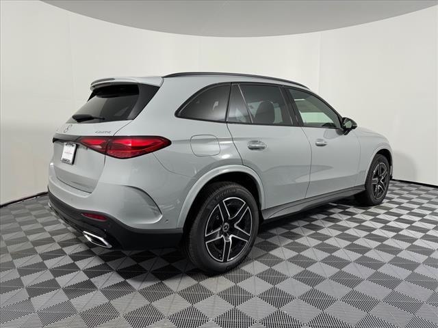 new 2025 Mercedes-Benz GLC 300 car, priced at $63,280