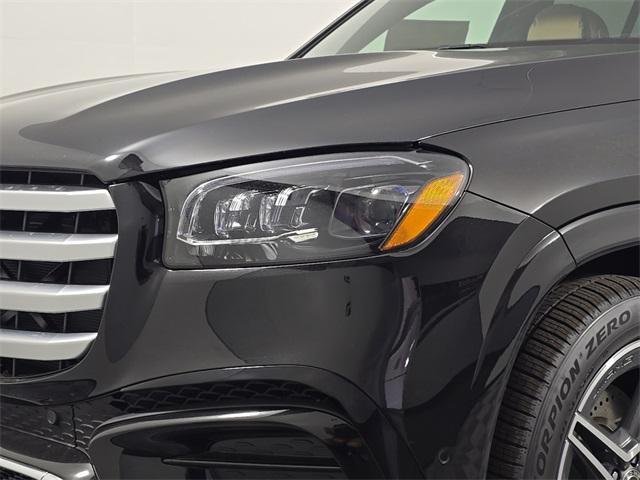 new 2026 Mercedes-Benz GLS 450 car, priced at $104,285