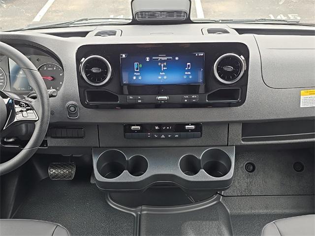 new 2025 Mercedes-Benz Sprinter 2500 car, priced at $65,373