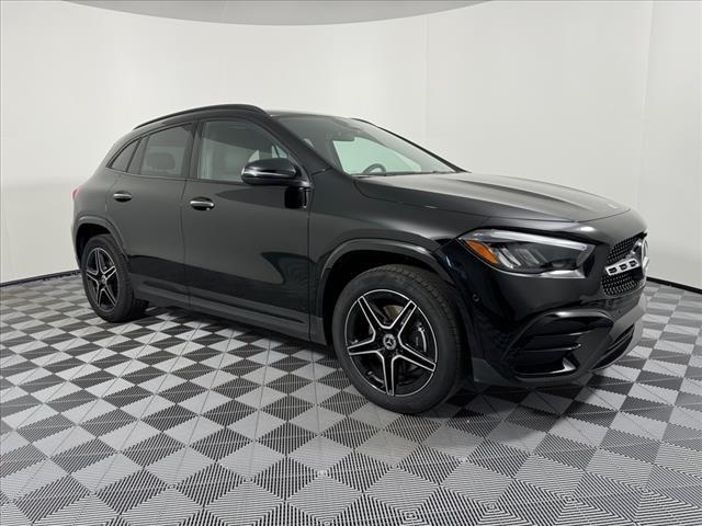 new 2025 Mercedes-Benz GLA 250 car, priced at $52,375