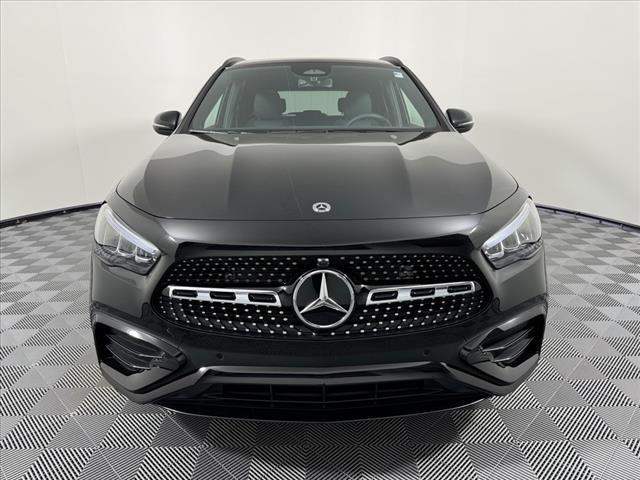 new 2025 Mercedes-Benz GLA 250 car, priced at $52,375