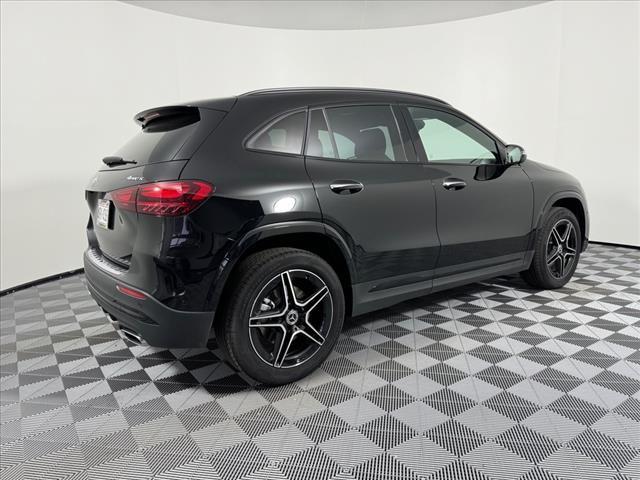 new 2025 Mercedes-Benz GLA 250 car, priced at $52,375