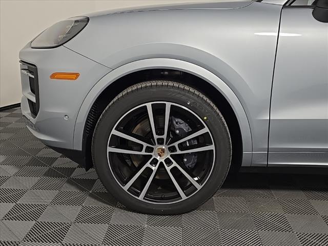 used 2025 Porsche Cayenne car, priced at $104,475