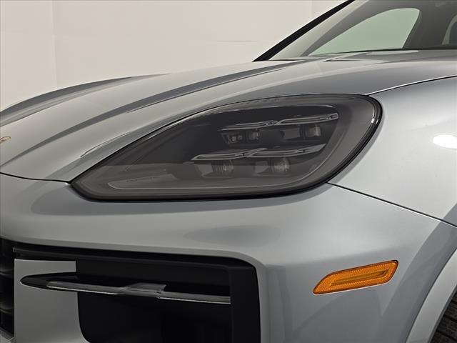 used 2025 Porsche Cayenne car, priced at $104,475