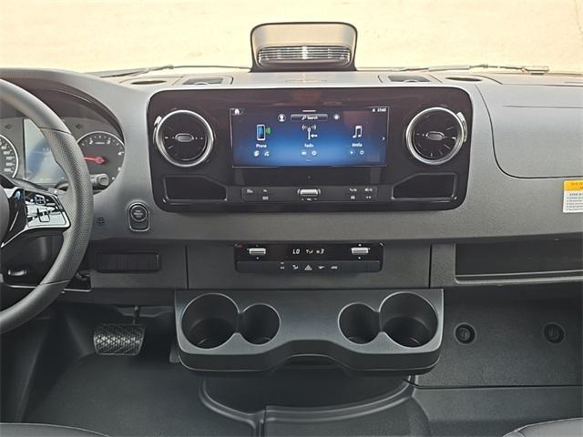 new 2025 Mercedes-Benz Sprinter 3500 car, priced at $74,388