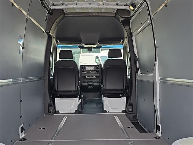 new 2025 Mercedes-Benz Sprinter 3500 car, priced at $74,388