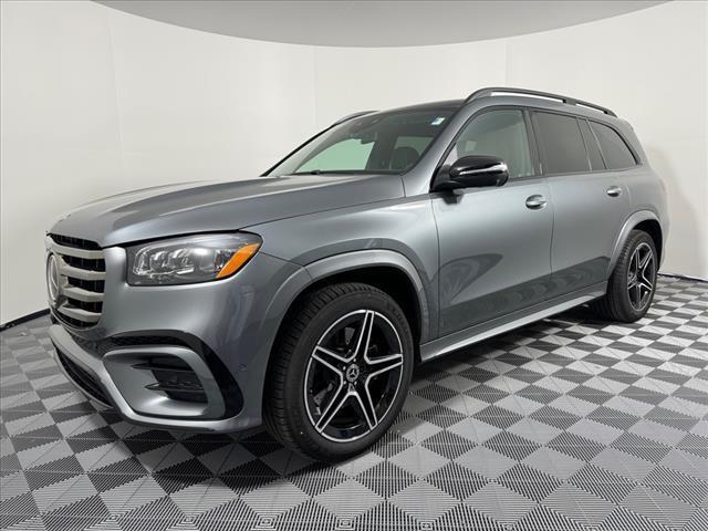 new 2024 Mercedes-Benz GLS 450 car, priced at $97,680