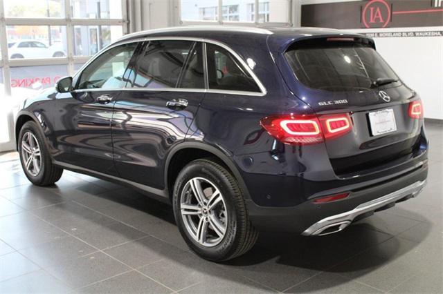 used 2021 Mercedes-Benz GLC 300 car