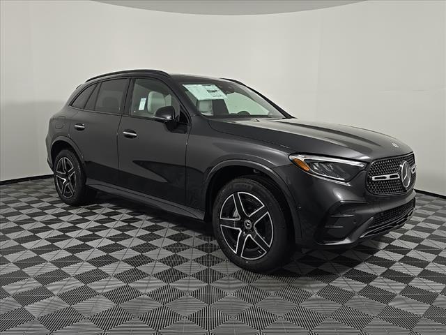 new 2025 Mercedes-Benz GLC 300 car, priced at $64,335