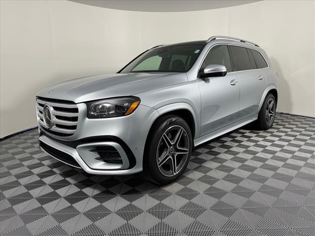 new 2024 Mercedes-Benz GLS 450 car, priced at $96,535