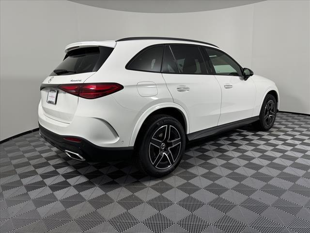 new 2025 Mercedes-Benz GLC 300 car, priced at $61,255