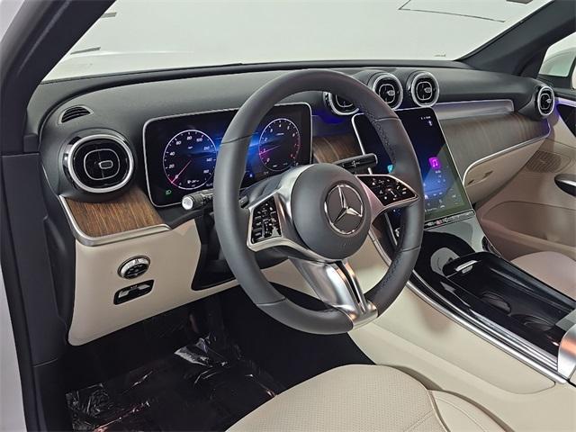 new 2025 Mercedes-Benz GLC 300 car, priced at $55,270