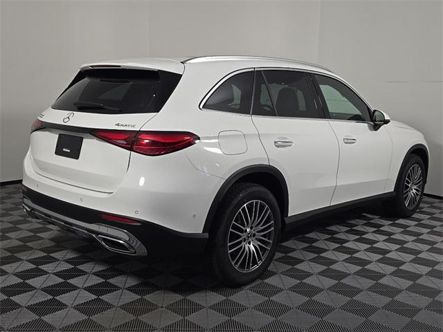 new 2025 Mercedes-Benz GLC 300 car, priced at $55,270